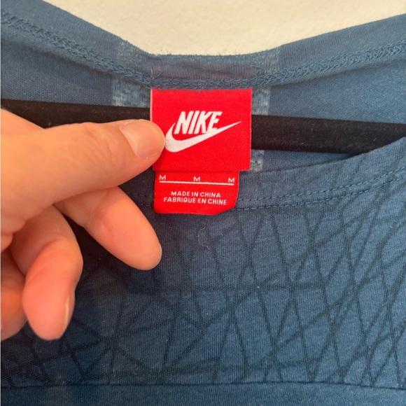 Nike Women's Blue Long Sleeve Top Medium - Picture 3 of 6